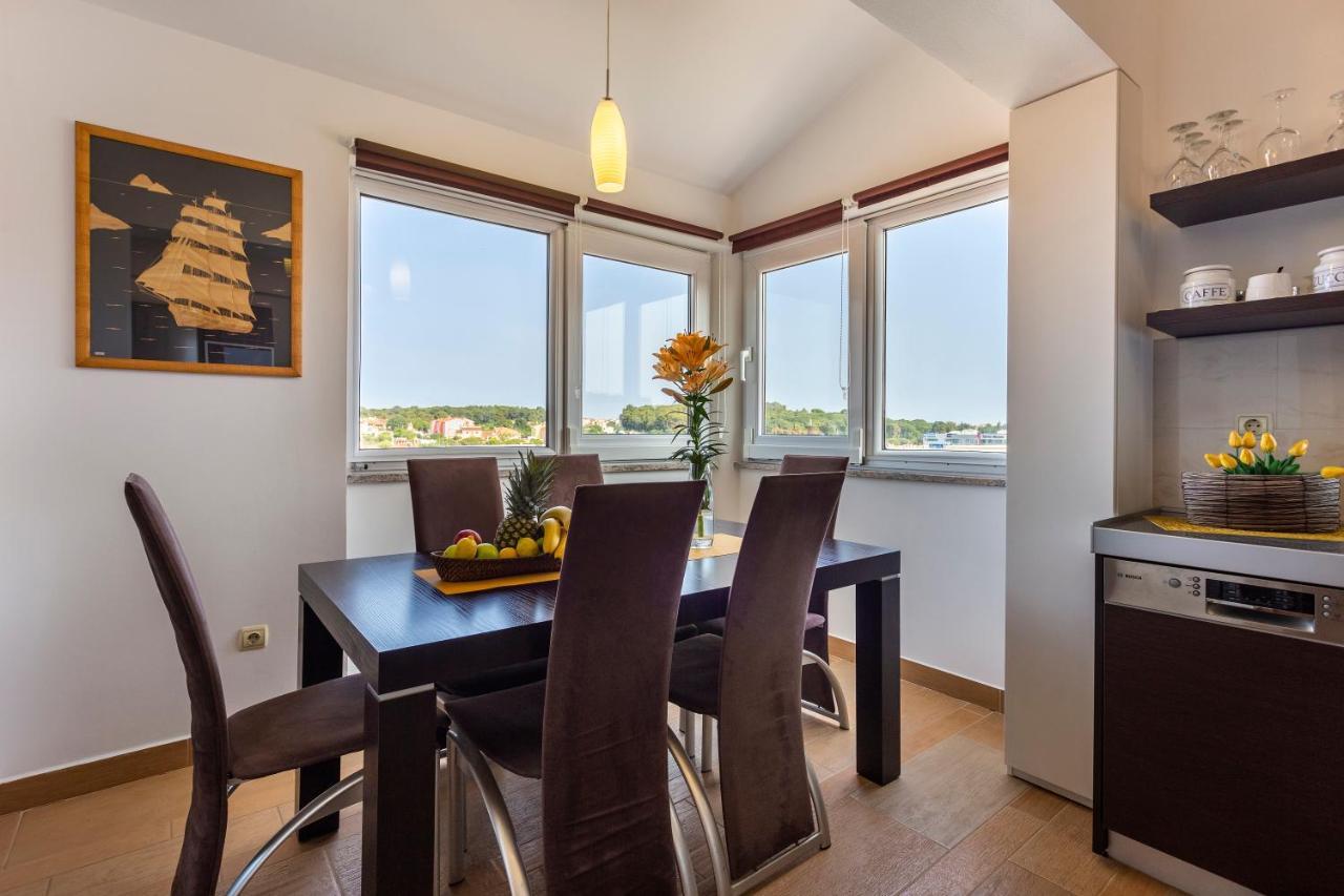 Apartman Ember Pula Exteriér fotografie