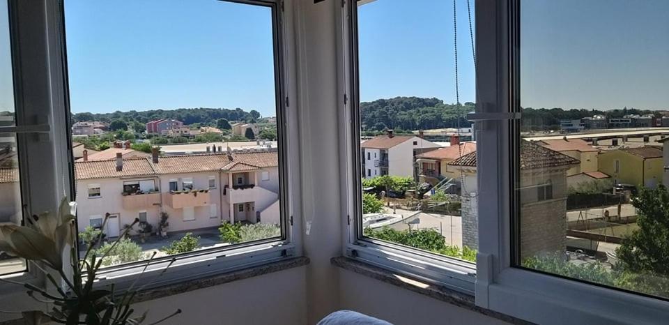 Apartman Ember Pula Exteriér fotografie
